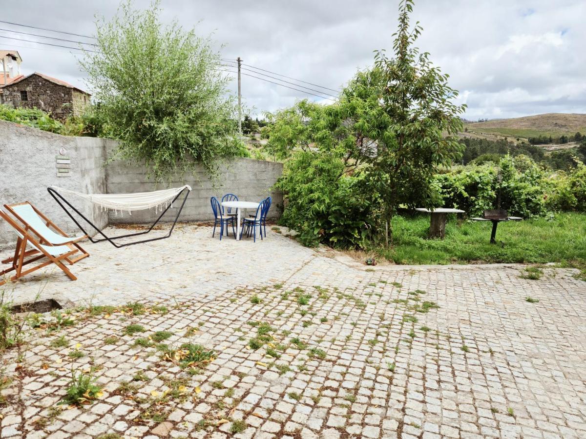 Casa Dos Pisoeiros Montemuro/Douro São Joaninho Extérieur photo